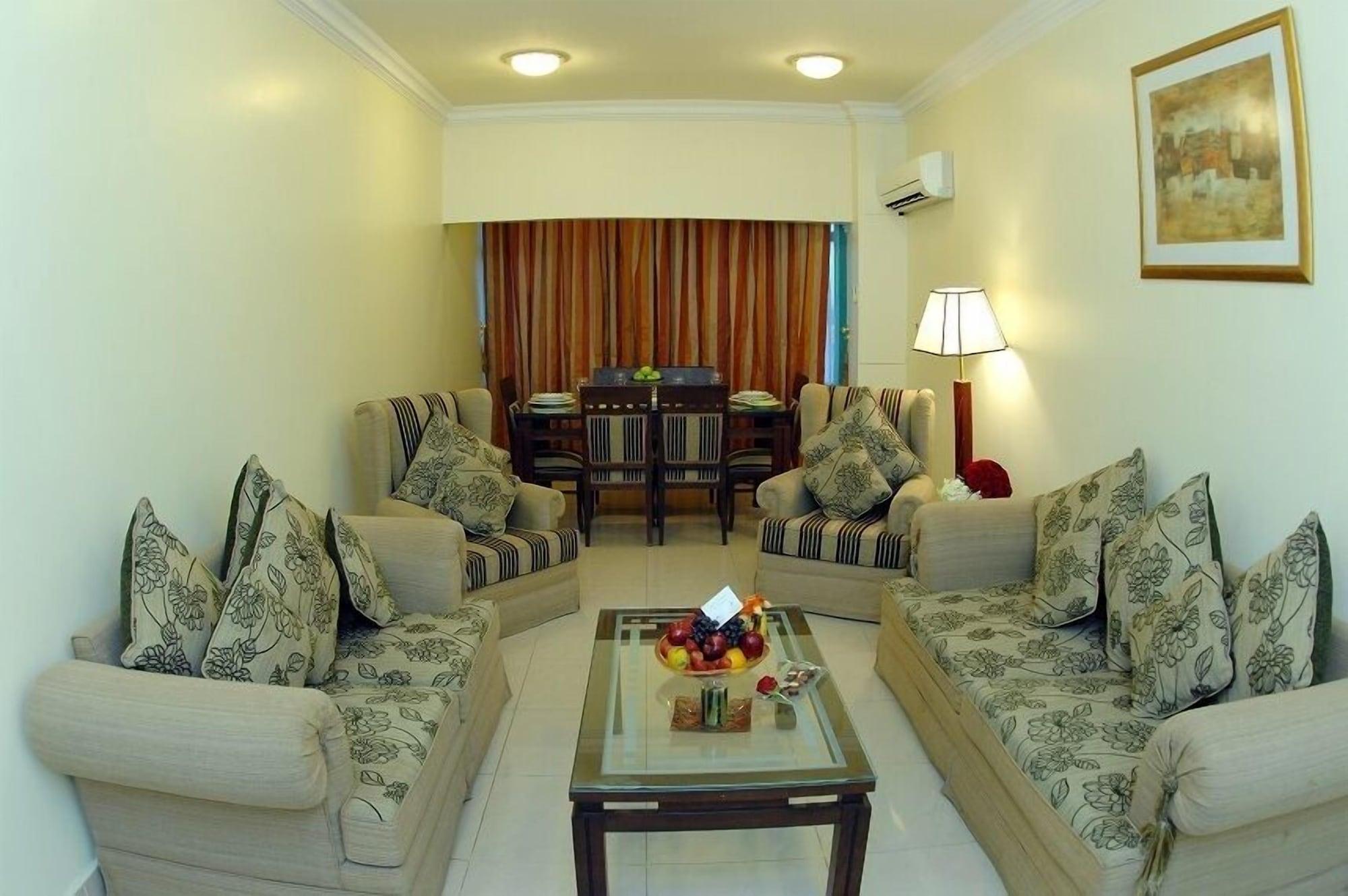 Al Muntazah Plaza Hotel Doha Exteriör bild