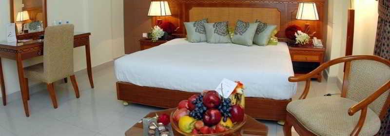 Al Muntazah Plaza Hotel Doha Exteriör bild